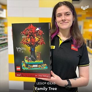 LEGO® Ideas Family Tree