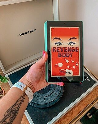 Revenge Body - Paperback