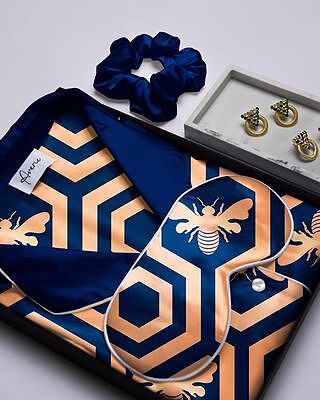 Two-Piece Set