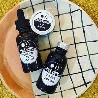Spearmint Tooth Cleanse