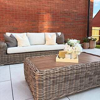 Bellagio Round Wicker Outdoor 1-Seater Sofa, Dark Grey