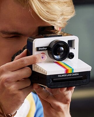 LEGO® Ideas Polaroid OneStep SX-70 Camera