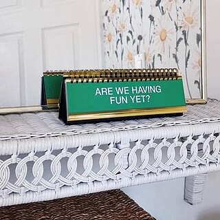 DAILY DESK PLAQUE