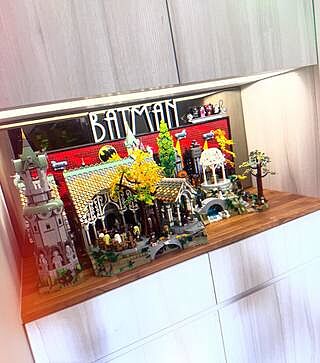 LEGO® DC Batman: The Animated Series Gotham City™