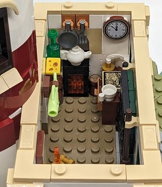 LEGO® Ideas Motorised Lighthouse