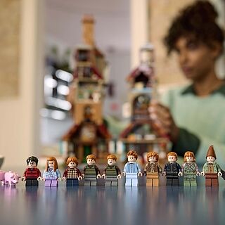 LEGO® Harry Potter™ The Burrow – Collectors’ Edition