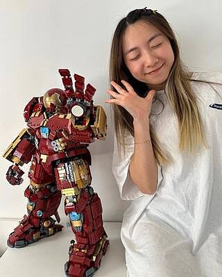 LEGO® Marvel Hulkbuster
