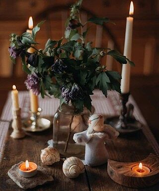 Olive Wood Candle Holder - Moon
