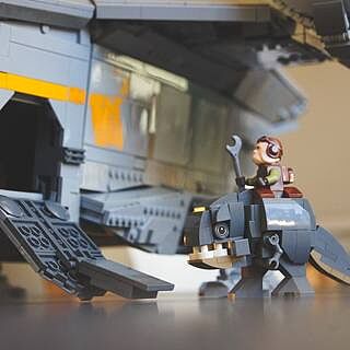 LEGO® Star Wars™ Ultimate Collector Series - The Razor Crest™