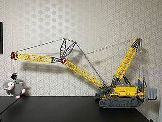LEGO® TECHNIC™ Liebherr Crawler Crane LR 13000