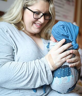 Women's Mid Length Lounge Robe & Layette Gown Set in Heathered Mist Night Sky Bear