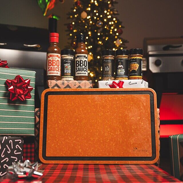 🎄 🚨 On the 2nd Ray of Christmas GIVEAWAYS, recteq gave to me 11 FREE Customized Small Cutting Boards with Rub & Sauce Bundles! 🎁 🚨
How to enter:
1️⃣ Enter your email through the link in our bio ☝️
2️⃣ Share this post
3️⃣ Make sure you are following @recteq_official
🎅 PS: Get up to 5 extra entries when you tag friends who need to join the #recteqlifestyle
🏆 Winners will be notified via email daily at 11 AM EST. You must enter each day for a chance to win.
Winners from the 1st Ray of Christmas:
1. Leck Montgomery
2. Ryan McLean
3. Ronald Hackenburg
4. Wes Burnett
5. Ernie Materni
6. Matt Lindstrom
7. Todd Nordgren
8. Mike Shoemaker
9. Michael Gilreath
10. Zach Thompson
11. Jessica Hillesheim
12. Jon Barclay