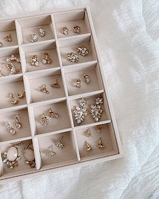 Pearl Pave Studs Loving my pearls!!! Pearl Pave Studs Loving my pearls!!!