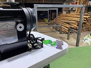 Sailrite® Standard Fabricator® Sewing Machine Package (110V)