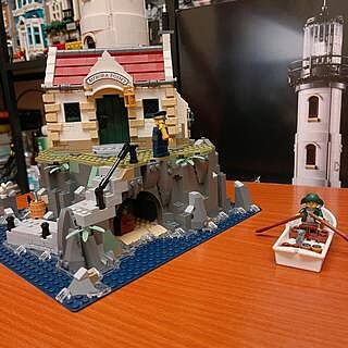 LEGO® Ideas Motorised Lighthouse