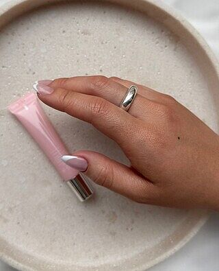 Bolded Ring Silver