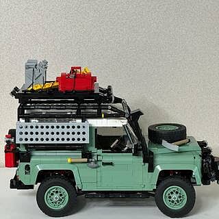 LEGO® ICONS™ Land Rover Classic Defender 90