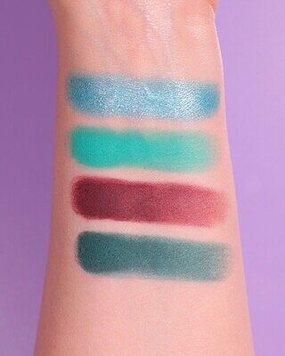 MUA KALEIDOSCOPE XTRA 24 SHADE EYESHADOW PALETTE