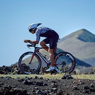 Lava Short Sleeve Trisuit