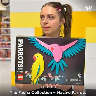 LEGO® Art The Fauna Collection – Macaw Parrots