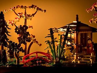 LEGO® ICONS™ Tranquil Garden
