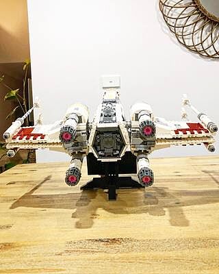 LEGO® Star Wars™ X-Wing Starfighter™