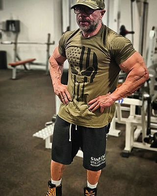 Skull Standard Tee