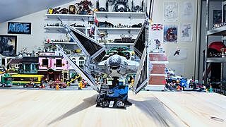LEGO® Star Wars™ TIE Interceptor™