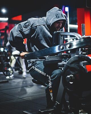 Core Mesh Pants