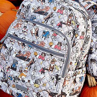 Are you hoping to win the Spooky Cats or Spooky Dogs giveaway?! Comment below and make sure you've entered for your chance to win on our last two posts! 🎃
*
*
*
#VeraBradley #Halloween #October #pattern