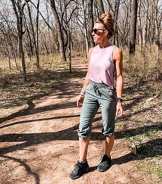 Lumen Lightweight Capri Pant