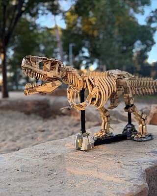 LEGO® Jurassic World Dinosaur Fossils: Tyrannosaurus rex