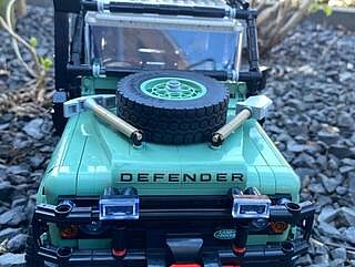 LEGO® ICONS™ Land Rover Classic Defender 90