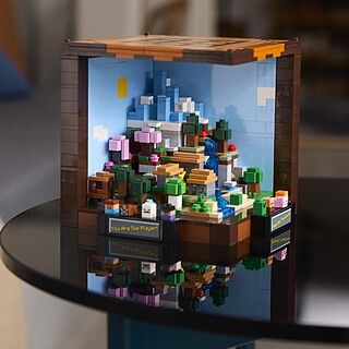 LEGO® Minecraft® The Crafting Table