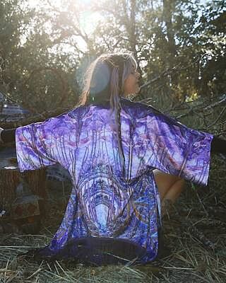 Worlds of Growth Velvet Kimono x Sweet Melis - Purple