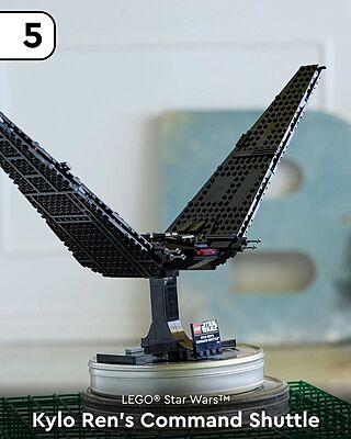 LEGO® Star Wars™ Kylo Ren’s Command Shuttle