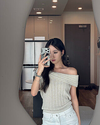 SLOUCHY OFF THE SHOULDER SHORT SLEEVE SWEATER