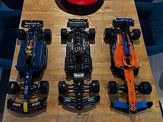 LEGO® Technic™ - Oracle Red Bull Racing RB20 F1 Car