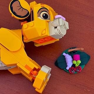 LEGO® Disney™ Simba the Lion King Cub