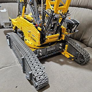 LEGO® TECHNIC™ Liebherr Crawler Crane LR 13000