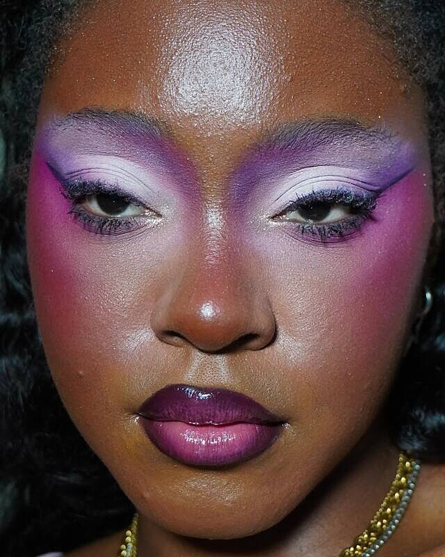 MUA KALEIDOSCOPE XTRA 24 SHADE EYESHADOW PALETTE