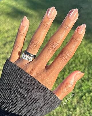 Velvet KAG - Press-On | Medium | Almond
