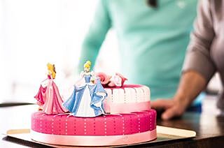 Sju Disney® prinsessor på trevåningstårta