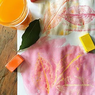 Organic Beeswax Crayons - 8 Blocks, Rainbow Colors