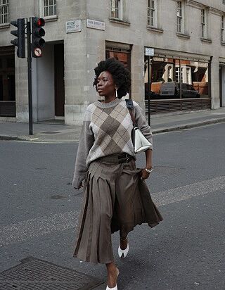 Houndstooth Pleat Midi Skirt