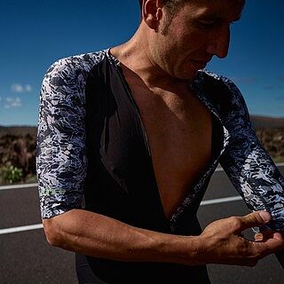 Lava Short Sleeve Trisuit
