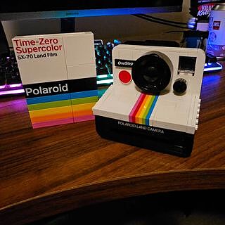 LEGO® Ideas Polaroid OneStep SX-70 Camera