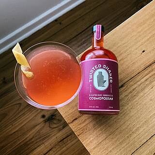 Twisted Shaker Raspberry Hibiscus Cosmopolitan Premixed Cocktail 700mL