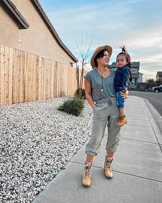 Lumen Lightweight Capri Pant (old- do not use)