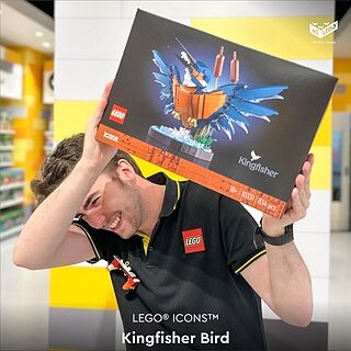 LEGO® ICONS™ Kingfisher Bird